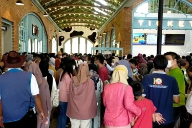 Liburan ke Tempat Wisata yang Lagi Viral, Awas Persiapkan Mental