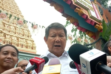 Saat Prabowo Tidak Enak Badan, Diwakili Hashim untuk Resmikan Kuil Murugan Kalideres