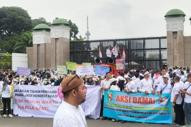 Tenaga Honorer Demo di Gedung DPR Pagi Ini, Tuntut PPPK Penuh Waktu