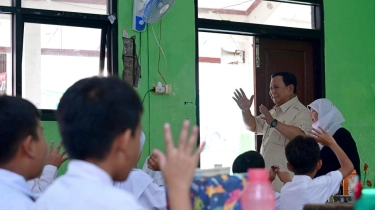 Prabowo Tinjau Langsung Program Makan Bergizi Gratis, Temukan Catatan dan Keluhan Masyarakat