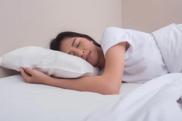 Tidur Berkualitas Bisa Bantu Bakar Lemak? Simak Fakta dan Tips Ampuh yang Bisa Anda Terapkan!