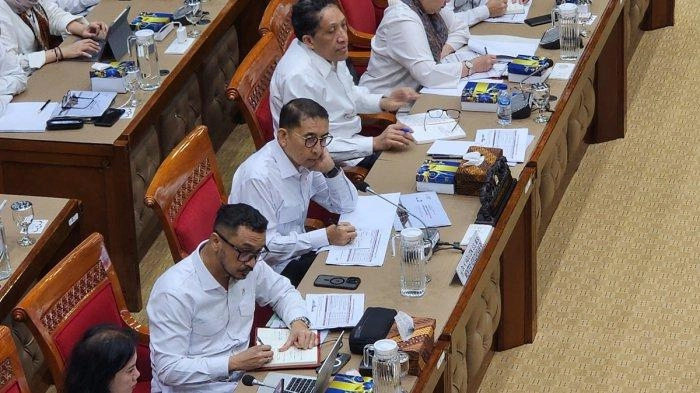 Fadli Zon Minta Badan Bahasa Dipindah dari Kemendikdasmen ke Kementerian Kebudayaan