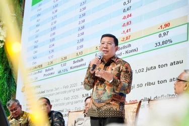 Bansos Beras Dihentikan Sementara demi Stabilkan Harga Gabah