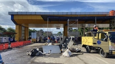 Kondisi Terkini TKP Kecelakaan di Gerbang Tol Ciawi Bogor, Sisa Puing dan Galon Air Masih di Lokasi