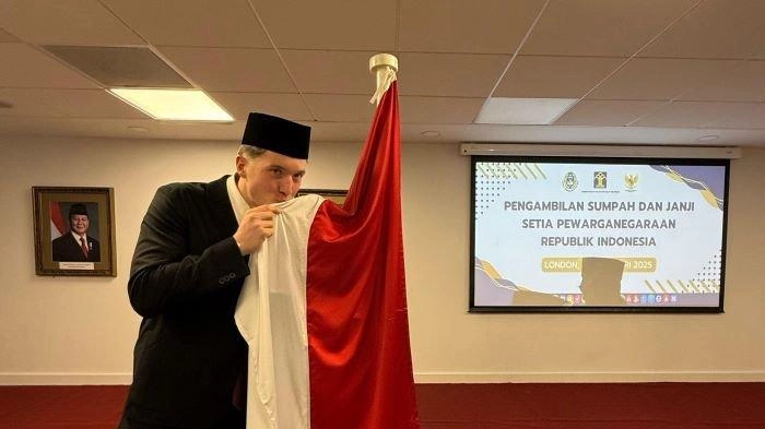 Ole Romeny Langsung Bikin KTP dan Paspor Indonesia Usai Dinyatakan Sah sebagai WNI