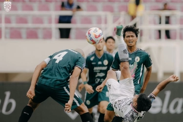 Hasil PSS Vs Bali United 1-2: Gol Salto Rahmat Arjuna, Tendangan Pisang Irfan Jaya