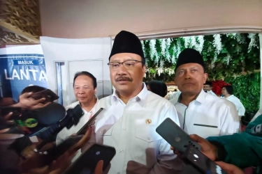 Begini Jawaban Mensos Gus Ipul soal Isu Reshuffle Kabinet Merah Putih