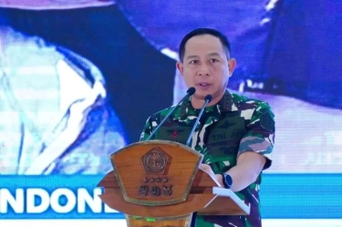 Panglima TNI Agus Subiyanto Menyetujui Penunjukkan Mayjen TNI Novi Helmy Sebagai Dirut Bulog, Bagian dari MoU dengan BUMN