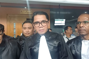 Arteria Dahlan Jadi Pengacara Terdakwa Suap Ronald Tannur, Lisa Rachmat