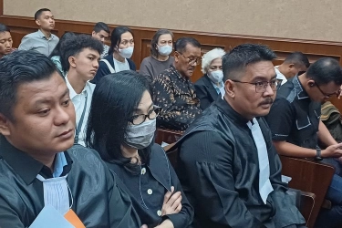 Ibu Ronald Tannur Didakwa Menyuap Hakim PN Surabaya agar Anaknya Bebas