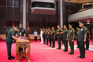 Panglima TNI Rotasi 65 Pati di 3 Matra, Termasuk Mayjen Novi Helmy Jadi Dirut Bulog