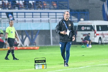 Pelatih PSIS Sebut Persib Banyak Buang Waktu