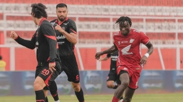 Hasil BRI Liga 1: Balotelli Kartu Merah, Arema FC Tahan PSM Makassar