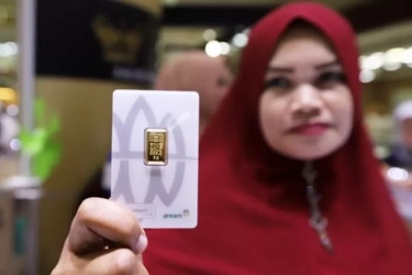 Harga Emas Antam Hari Ini Pecah Rekor Tembus Rp 1.692.000 Per Gram