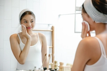 5 Kesalahan Skincare yang Sering Dilakukan Remaja, Salah Satunya Tidak Pakai Sunscreen