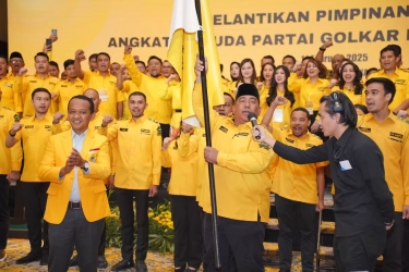 Bahlil Mengaku Tak Pernah Berpikir Bisa Jadi Ketua Umum Golkar, Ajak AMPG Berani Kompetitif