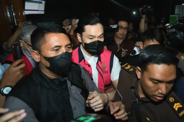 Pengadilan Tinggi Perberat Hukuman Harvey Moeis Jadi 20 Tahun Penjara dan Uang Pengganti Rp 420 Miliar