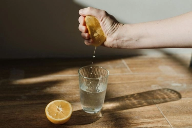 Apakah Boleh Minum Air Lemon Setiap Hari? Berikut Penjelasannya…