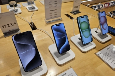 Apple Dikabarkan Bersiap Produksi iPhone di Indonesia