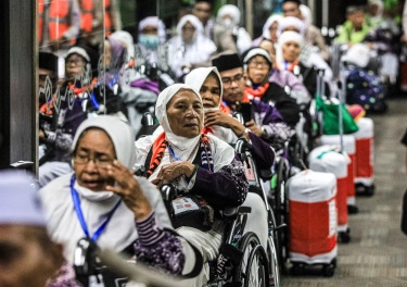 Embarkasi Surabaya jadi yang Termahal, Ini Rincian Biaya Haji 2025 yang Dibayar Jamaah di Tiap Embarkasi, Keppres Sudah Diteken