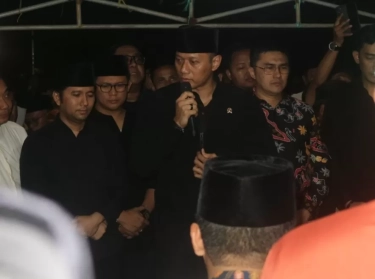 Hadiri Pemakaman Renville Antonio, Ketua Umum Partai Demokrat AHY: Namanya Akan Selalu Kita Kenang