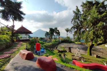 Daya Tarik Taman Wisata Kopeng Semarang, Berada di Kaki Gunung Merbabu