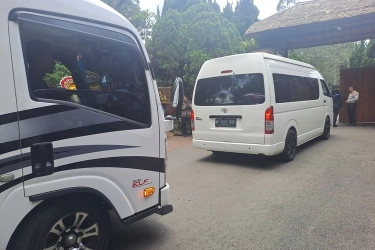 Tamu Silaturahmi KIM Mulai Berdatangan ke Rumah Prabowo di Hambalang