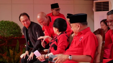 Hadir di HUT ke-17 Partai Gerindra, Olly Dondokambey Mengaku Diminta Wakili PDIP