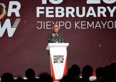 Resmikan IIMS 2025, Menperin Taruh Perhatian Besar Terhadap Industri Otomotif di Indonesia