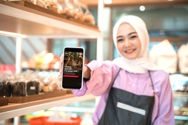 Studi Telkomsel: Aktivitas Digital Meningkat 78 Persen saat Sahur