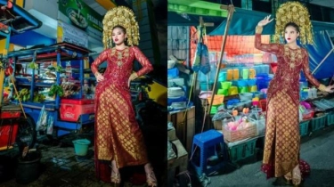 Putri Widhiasari Curi Perhatian Usai Catwalk di Tengah Pasar Pakai Baju Adat