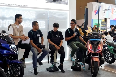 Libatkan Komunitas, Alva Buktikan Motor Listrik juga Pantas Dimodifikasi