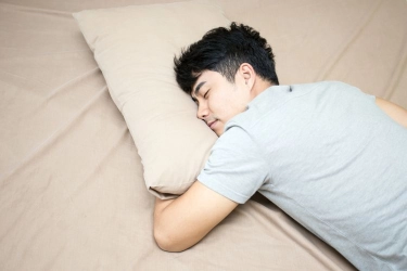 Susah Tidur? Coba 9 Makanan Ini agar Tidur Lebih Nyenyak dan Berkualitas