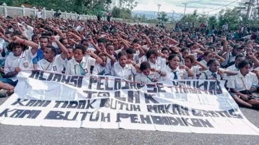 Bubarkan Massa Aksi Pelajar Penolak MBG di Papua dengan Kekerasan, Polisi Dikritik Berlebihan