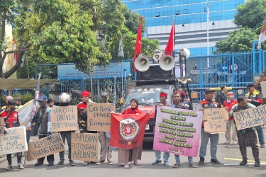 Driver Ojek Demo Tuntut THR, Kemenaker Segera Terbitkan Aturan...