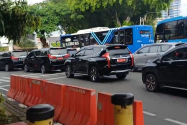 Jalan Veteran Macet imbas Pengarahan Kepala Daerah di Monas