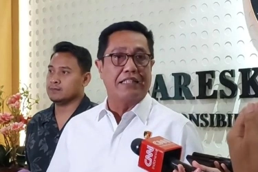 Kades dan Sekdes Kohod Diduga Catut Nama Warga untuk Palsukan Surat Izin Pagar Laut Tangerang