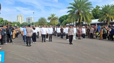 Panas-panasan Ikut Gladi Bersih, Begini Tampang 481 Kepala Daerah saat 'Dijemur' di Monas