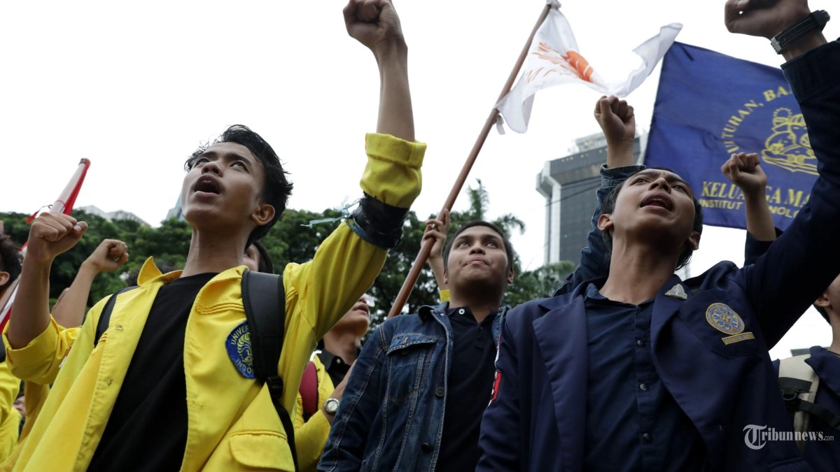 ''Nggak Ada Indonesia Gelap'' Mensesneg Tanggapi Demo Mahasiswa di Dekat Istana