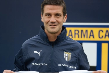 Parma Tunjuk Christian Chivu, Aura Treble Mourinho Kembali ke Serie A