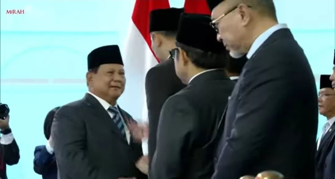 Kelakar Prabowo Sapa Elite Parpol saat Pelantikan Kepala Daerah: Ketua Umum Gerindra Saya Sendiri