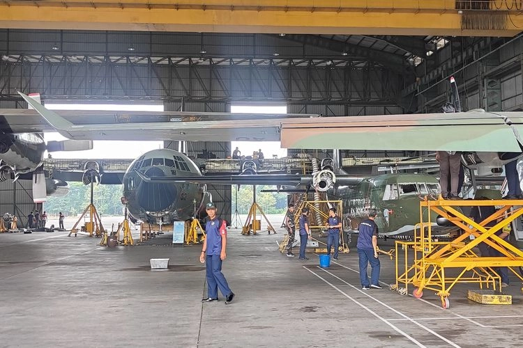 Mengintip ''Bengkel'' Pesawat Tempur TNI AU di Malang...