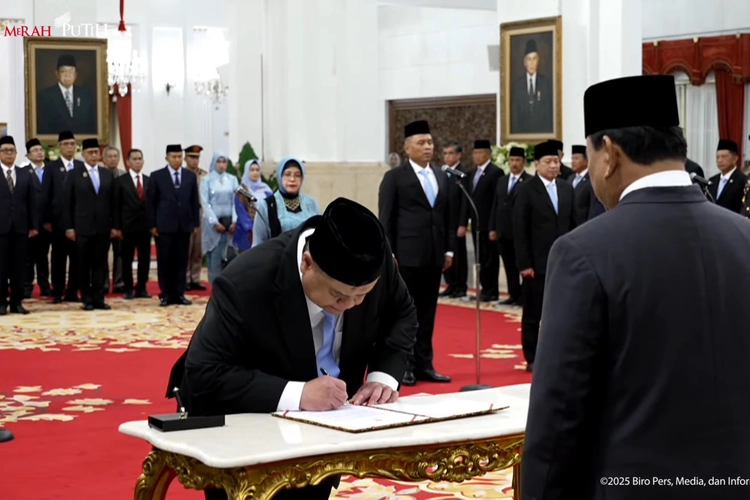 Reshuffle Kabinet Jadi ''Warning'' Prabowo ke Menteri Biar Lebih Istiqomah