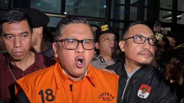 Hasto Tak Menyesal Meski Akhirnya Ditahan, Justru Tantang KPK Periksa Keluarga Jokowi