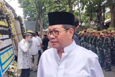 Pramono Belum Berangkat ke Retret di Magelang, Bungkam Saat Ditanya Instruksi Megawati