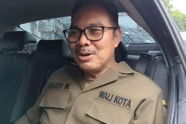 Hasto Sebut Koper Kepala Daerah PDIP Sudah Berada di Dalam Akmil