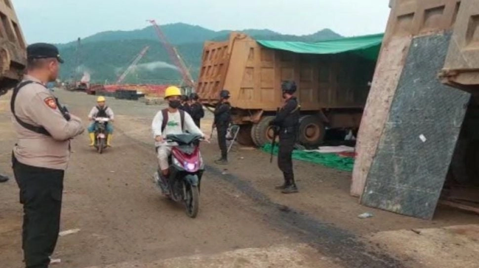 Investasi Rp42 Triliun Era Jokowi Terancam Gulung Tikar, Bagaimana Nasib Pekerja?