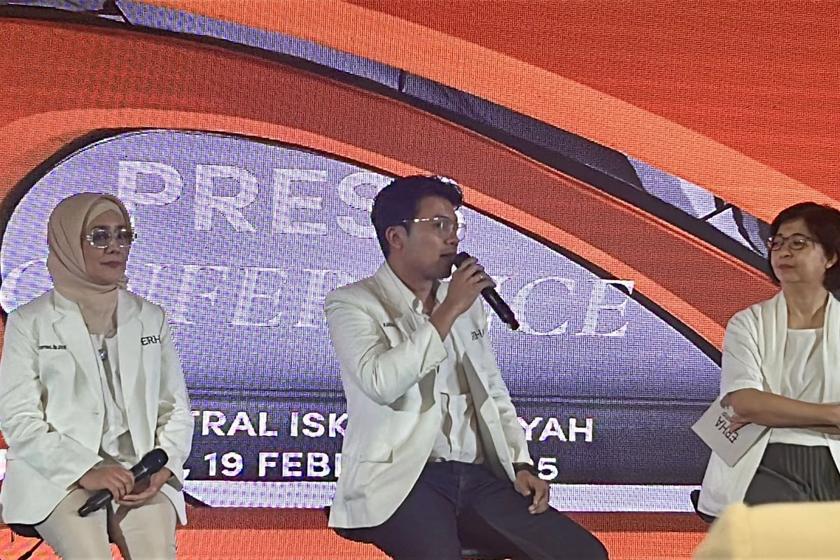 Bukan Salah Produk, Rambut Rontok Bisa jadi Tanda Gangguan Kesehatan