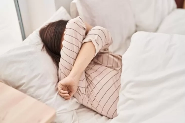 11 Cara Ampuh Menghilangkan Stres Sebelum Tidur