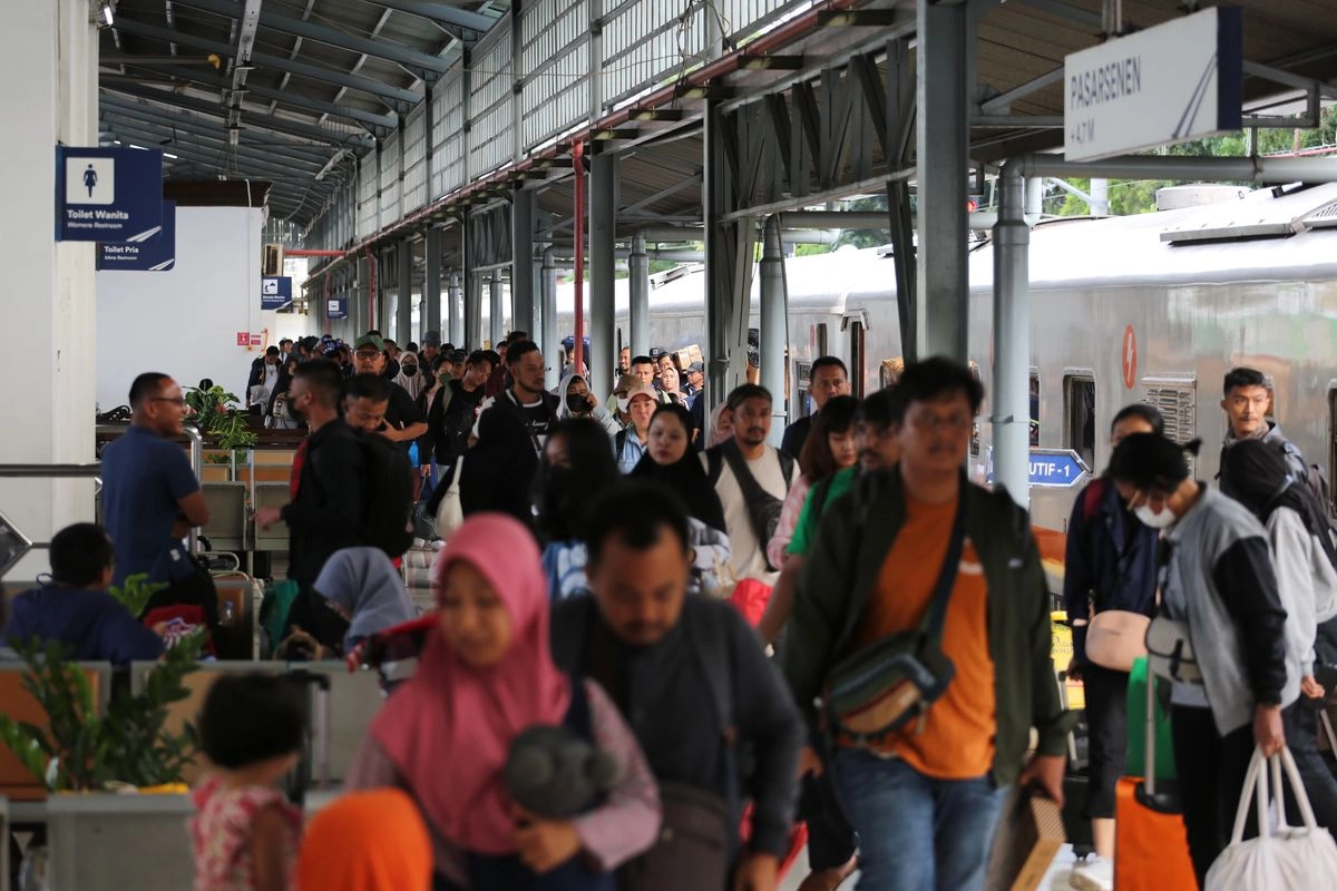 KAI Siap Sediakan 59 Juta Tiket untuk Lebaran 2025